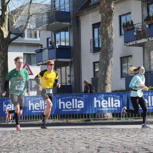 06.04.2025 - 44. Internationalen Wilhelmsburger Insellauf Luisa Fischer http://msf.ph/oto/7558228 06.04.2025 10:22:38 Ziel 3020, 318, 43 meine-sportfotos.de