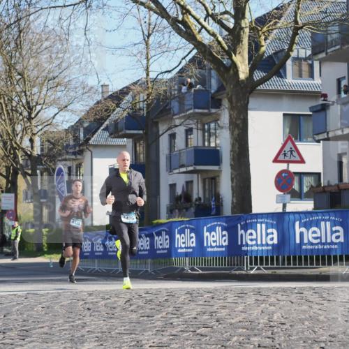 06.04.2025 - 44. Internationalen Wilhelmsburger Insellauf Luisa Fischer http://msf.ph/oto/7558271 06.04.2025 10:23:01 Ziel 4426, 4496 meine-sportfotos.de