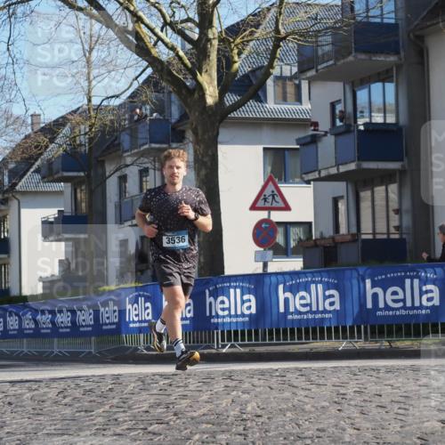 06.04.2025 - 44. Internationalen Wilhelmsburger Insellauf Luisa Fischer http://msf.ph/oto/7558284 06.04.2025 10:23:11 Ziel 3536 meine-sportfotos.de