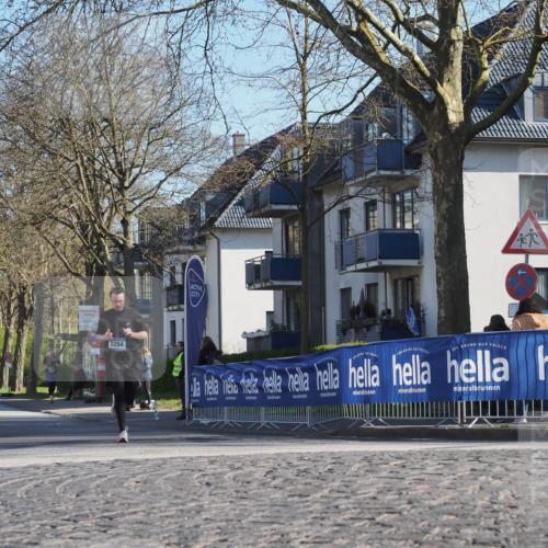 06.04.2025 - 44. Internationalen Wilhelmsburger Insellauf Luisa Fischer http://msf.ph/oto/7558400 06.04.2025 10:24:17 Ziel 3294 meine-sportfotos.de