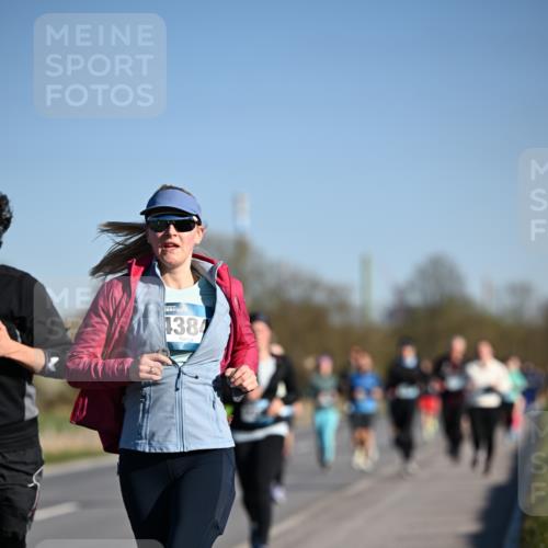 06.04.2025 - 44. Internationalen Wilhelmsburger Insellauf Dr. Thomas Lammeyer http://msf.ph/oto/7558613 06.04.2025 09:34:45 Laufen 201, 4384 meine-sportfotos.de