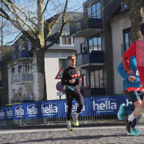 06.04.2025 - 44. Internationalen Wilhelmsburger Insellauf Luisa Fischer http://msf.ph/oto/7558803 06.04.2025 10:25:38 Ziel 3556 meine-sportfotos.de
