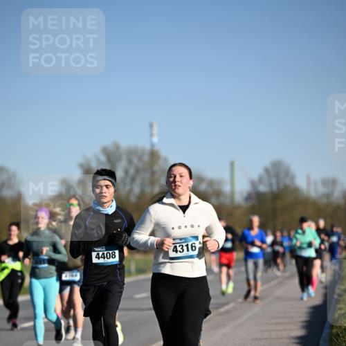 06.04.2025 - 44. Internationalen Wilhelmsburger Insellauf Dr. Thomas Lammeyer http://msf.ph/oto/7558816 06.04.2025 09:34:54 Laufen 2104, 4408, 4316 meine-sportfotos.de