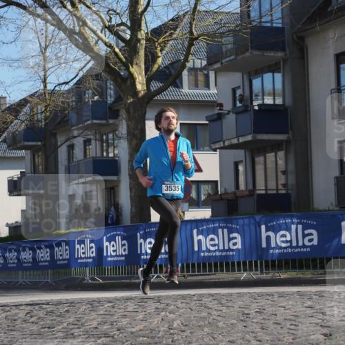 06.04.2025 - 44. Internationalen Wilhelmsburger Insellauf Luisa Fischer http://msf.ph/oto/7558825 06.04.2025 10:25:45 Ziel 3535 meine-sportfotos.de