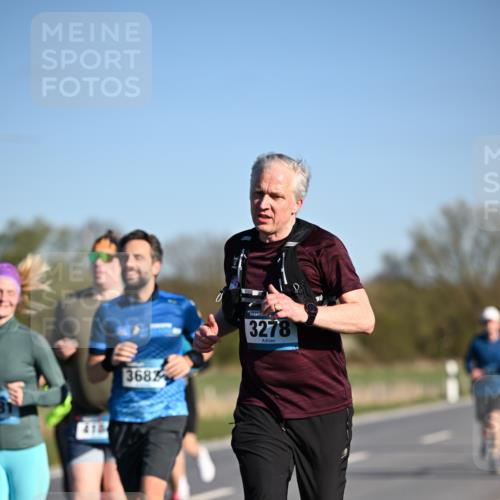 06.04.2025 - 44. Internationalen Wilhelmsburger Insellauf Dr. Thomas Lammeyer http://msf.ph/oto/7558881 06.04.2025 09:34:58 Laufen 3687, 3278 meine-sportfotos.de