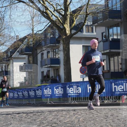 06.04.2025 - 44. Internationalen Wilhelmsburger Insellauf Luisa Fischer http://msf.ph/oto/7558899 06.04.2025 10:25:55 Ziel 2195, 3541, 3250 meine-sportfotos.de