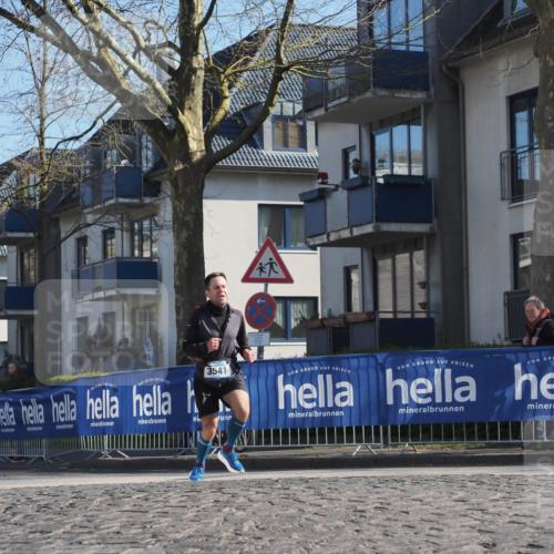 06.04.2025 - 44. Internationalen Wilhelmsburger Insellauf Luisa Fischer http://msf.ph/oto/7558948 06.04.2025 10:25:57 Ziel 3541 meine-sportfotos.de
