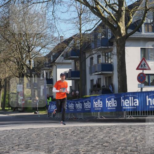 06.04.2025 - 44. Internationalen Wilhelmsburger Insellauf Luisa Fischer http://msf.ph/oto/7558978 06.04.2025 10:26:06 Ziel 56 meine-sportfotos.de