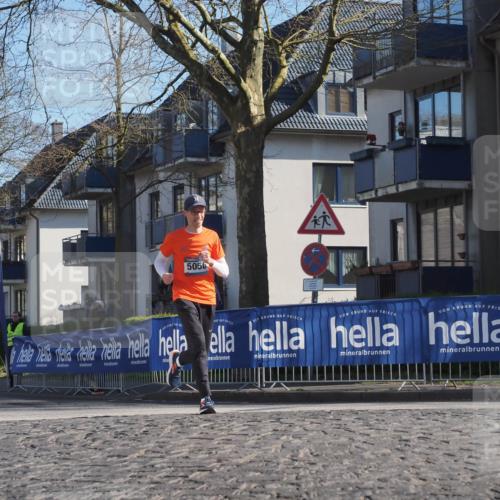 06.04.2025 - 44. Internationalen Wilhelmsburger Insellauf Luisa Fischer http://msf.ph/oto/7559005 06.04.2025 10:26:07 Ziel 5056 meine-sportfotos.de