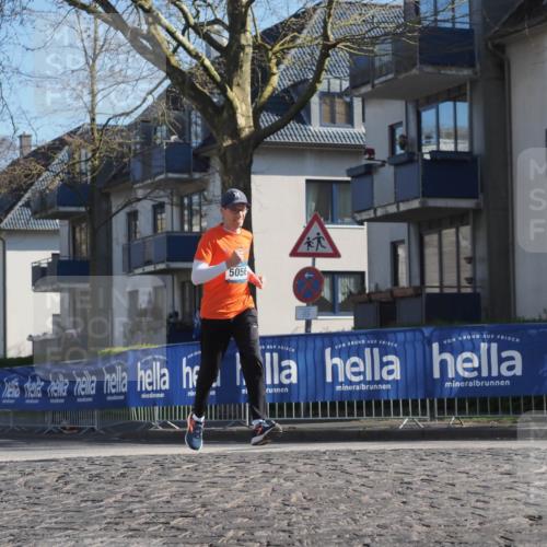 06.04.2025 - 44. Internationalen Wilhelmsburger Insellauf Luisa Fischer http://msf.ph/oto/7559010 06.04.2025 10:26:07 Ziel 5056 meine-sportfotos.de