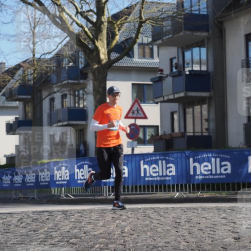 06.04.2025 - 44. Internationalen Wilhelmsburger Insellauf Luisa Fischer http://msf.ph/oto/7559012 06.04.2025 10:26:07 Ziel  meine-sportfotos.de