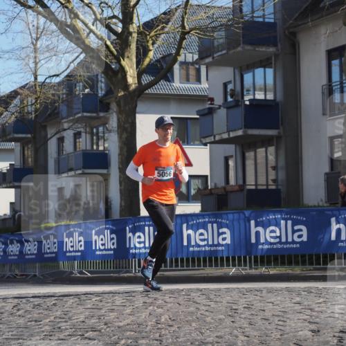 06.04.2025 - 44. Internationalen Wilhelmsburger Insellauf Luisa Fischer http://msf.ph/oto/7559016 06.04.2025 10:26:07 Ziel 5056 meine-sportfotos.de