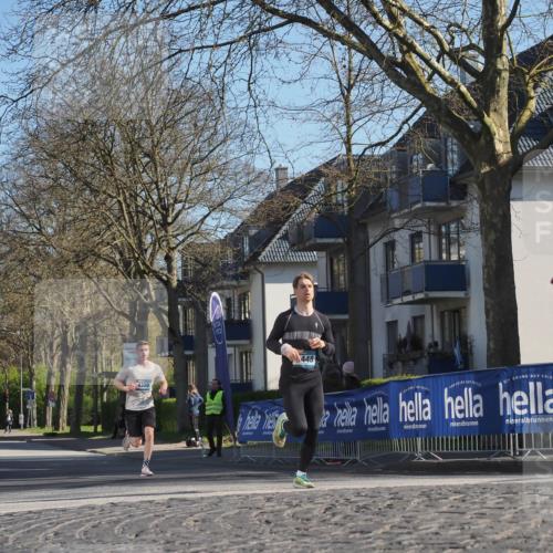 06.04.2025 - 44. Internationalen Wilhelmsburger Insellauf Luisa Fischer http://msf.ph/oto/7559035 06.04.2025 10:26:17 Ziel 4320, 448 meine-sportfotos.de