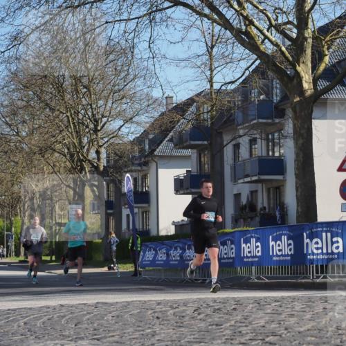 06.04.2025 - 44. Internationalen Wilhelmsburger Insellauf Luisa Fischer http://msf.ph/oto/7559179 06.04.2025 10:26:34 Ziel 3099, 4516, 076 meine-sportfotos.de