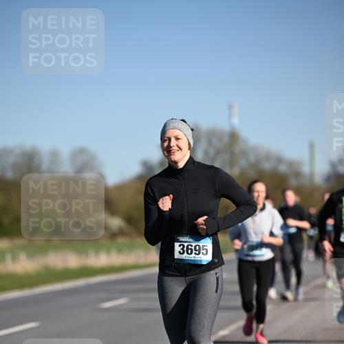 06.04.2025 - 44. Internationalen Wilhelmsburger Insellauf Dr. Thomas Lammeyer http://msf.ph/oto/7559200 06.04.2025 09:35:11 Laufen 3695 meine-sportfotos.de