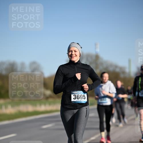 06.04.2025 - 44. Internationalen Wilhelmsburger Insellauf Dr. Thomas Lammeyer http://msf.ph/oto/7559204 06.04.2025 09:35:11 Laufen 3695 meine-sportfotos.de