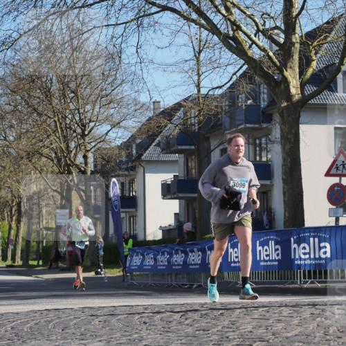 06.04.2025 - 44. Internationalen Wilhelmsburger Insellauf Luisa Fischer http://msf.ph/oto/7559303 06.04.2025 10:26:39 Ziel 3099, 4327 meine-sportfotos.de