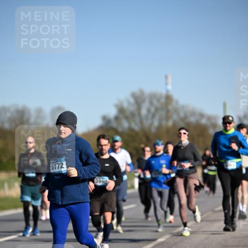 06.04.2025 - 44. Internationalen Wilhelmsburger Insellauf Dr. Thomas Lammeyer http://msf.ph/oto/7559337 06.04.2025 09:35:16 Laufen 5172 meine-sportfotos.de