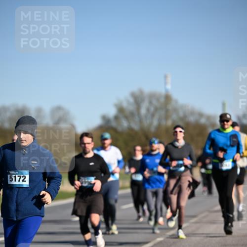 06.04.2025 - 44. Internationalen Wilhelmsburger Insellauf Dr. Thomas Lammeyer http://msf.ph/oto/7559350 06.04.2025 09:35:16 Laufen 5172 meine-sportfotos.de