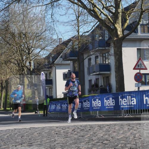 06.04.2025 - 44. Internationalen Wilhelmsburger Insellauf Luisa Fischer http://msf.ph/oto/7559405 06.04.2025 10:26:47 Ziel 4014, 4282 meine-sportfotos.de