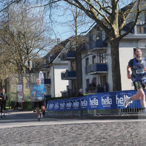 06.04.2025 - 44. Internationalen Wilhelmsburger Insellauf Luisa Fischer http://msf.ph/oto/7559440 06.04.2025 10:26:48 Ziel 4014, 4282 meine-sportfotos.de