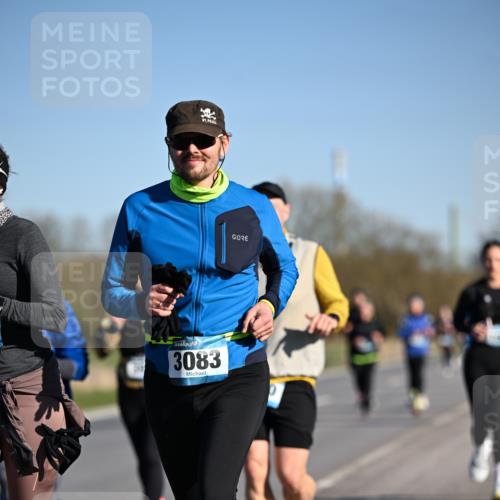 06.04.2025 - 44. Internationalen Wilhelmsburger Insellauf Dr. Thomas Lammeyer http://msf.ph/oto/7559501 06.04.2025 09:35:21 Laufen 3083 meine-sportfotos.de