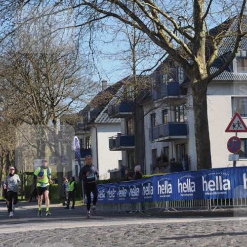 06.04.2025 - 44. Internationalen Wilhelmsburger Insellauf Luisa Fischer http://msf.ph/oto/7559651 06.04.2025 10:26:58 Ziel 3343, 3610, 0032 meine-sportfotos.de