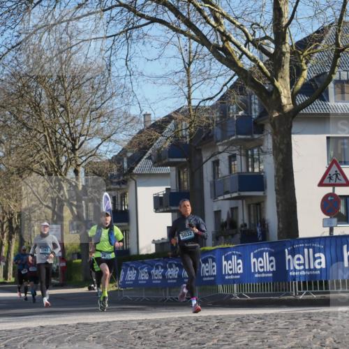 06.04.2025 - 44. Internationalen Wilhelmsburger Insellauf Luisa Fischer http://msf.ph/oto/7559675 06.04.2025 10:27:00 Ziel 4203, 5032, 3343, 3610 meine-sportfotos.de
