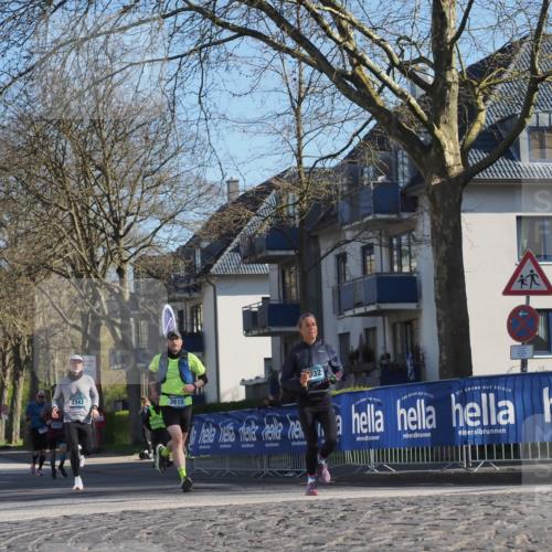 06.04.2025 - 44. Internationalen Wilhelmsburger Insellauf Luisa Fischer http://msf.ph/oto/7559679 06.04.2025 10:27:00 Ziel 4203, 3343, 3610, 032 meine-sportfotos.de