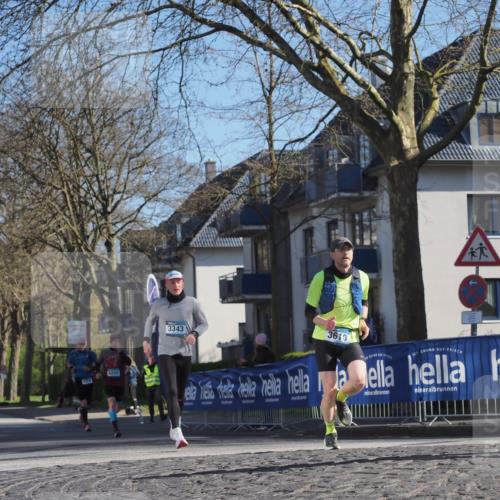 06.04.2025 - 44. Internationalen Wilhelmsburger Insellauf Luisa Fischer http://msf.ph/oto/7559717 06.04.2025 10:27:01 Ziel 3343, 4203, 3610 meine-sportfotos.de