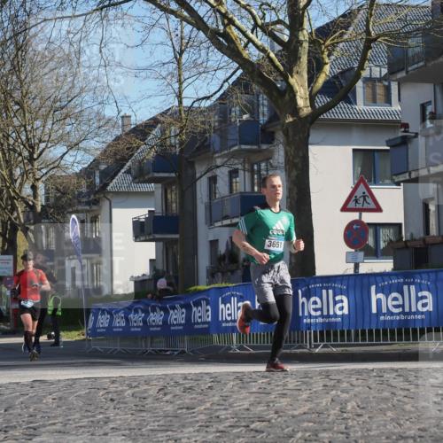 06.04.2025 - 44. Internationalen Wilhelmsburger Insellauf Luisa Fischer http://msf.ph/oto/7560025 06.04.2025 10:27:22 Ziel 3651 meine-sportfotos.de