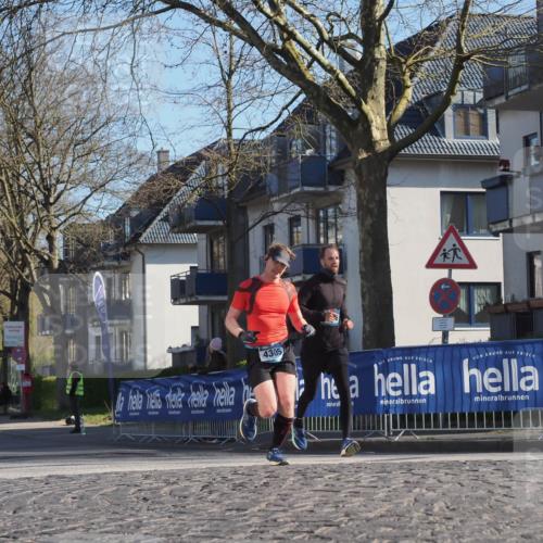 06.04.2025 - 44. Internationalen Wilhelmsburger Insellauf Luisa Fischer http://msf.ph/oto/7560074 06.04.2025 10:27:25 Ziel 4305 meine-sportfotos.de