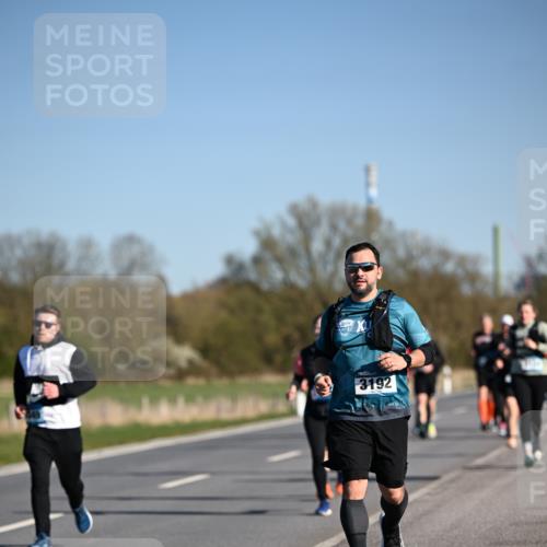 06.04.2025 - 44. Internationalen Wilhelmsburger Insellauf Dr. Thomas Lammeyer http://msf.ph/oto/7560111 06.04.2025 09:35:41 Laufen 3192 meine-sportfotos.de