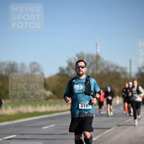 06.04.2025 - 44. Internationalen Wilhelmsburger Insellauf Dr. Thomas Lammeyer http://msf.ph/oto/7560138 06.04.2025 09:35:42 Laufen 3192 meine-sportfotos.de