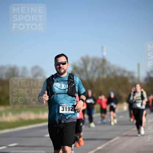 06.04.2025 - 44. Internationalen Wilhelmsburger Insellauf Dr. Thomas Lammeyer http://msf.ph/oto/7560168 06.04.2025 09:35:43 Laufen 3192 meine-sportfotos.de