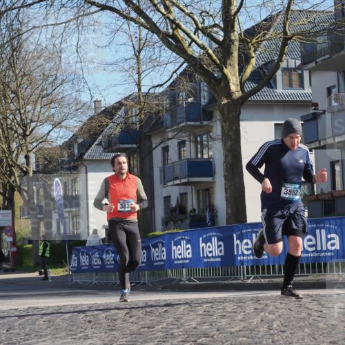 06.04.2025 - 44. Internationalen Wilhelmsburger Insellauf Luisa Fischer http://msf.ph/oto/7560215 06.04.2025 10:27:39 Ziel 4615, 382, 3552 meine-sportfotos.de