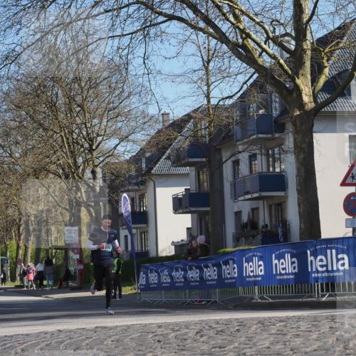06.04.2025 - 44. Internationalen Wilhelmsburger Insellauf Luisa Fischer http://msf.ph/oto/7560444 06.04.2025 10:27:55 Ziel 3743, 385 meine-sportfotos.de