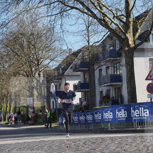 06.04.2025 - 44. Internationalen Wilhelmsburger Insellauf Luisa Fischer http://msf.ph/oto/7560452 06.04.2025 10:27:56 Ziel 3385 meine-sportfotos.de