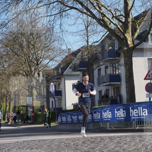 06.04.2025 - 44. Internationalen Wilhelmsburger Insellauf Luisa Fischer http://msf.ph/oto/7560457 06.04.2025 10:27:57 Ziel 3385 meine-sportfotos.de