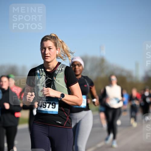 06.04.2025 - 44. Internationalen Wilhelmsburger Insellauf Dr. Thomas Lammeyer http://msf.ph/oto/7560588 06.04.2025 09:35:57 Laufen 3979 meine-sportfotos.de