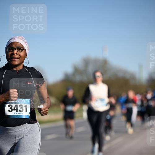 06.04.2025 - 44. Internationalen Wilhelmsburger Insellauf Dr. Thomas Lammeyer http://msf.ph/oto/7560628 06.04.2025 09:35:58 Laufen 3431 meine-sportfotos.de