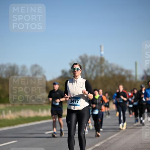 06.04.2025 - 44. Internationalen Wilhelmsburger Insellauf Dr. Thomas Lammeyer http://msf.ph/oto/7560647 06.04.2025 09:35:59 Laufen 3477 meine-sportfotos.de