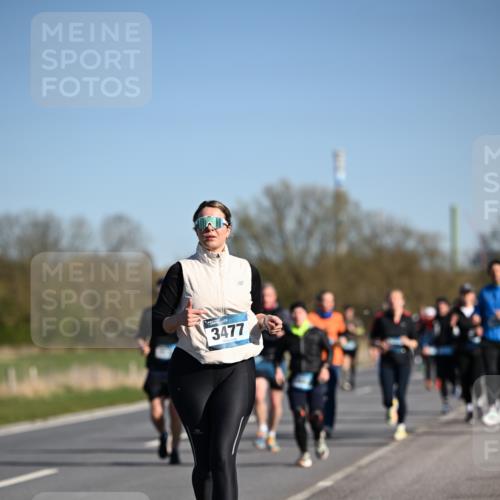 06.04.2025 - 44. Internationalen Wilhelmsburger Insellauf Dr. Thomas Lammeyer http://msf.ph/oto/7560665 06.04.2025 09:35:59 Laufen 3477 meine-sportfotos.de
