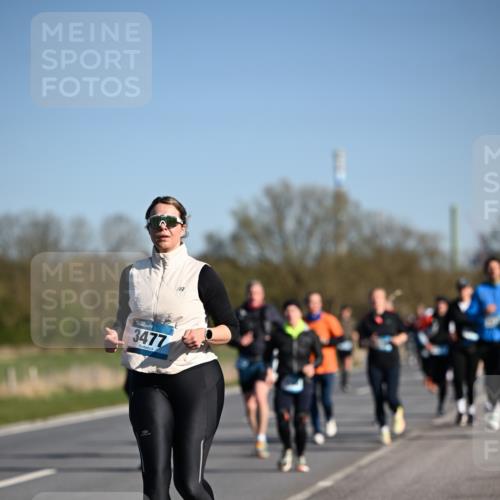 06.04.2025 - 44. Internationalen Wilhelmsburger Insellauf Dr. Thomas Lammeyer http://msf.ph/oto/7560683 06.04.2025 09:36:00 Laufen 3477 meine-sportfotos.de