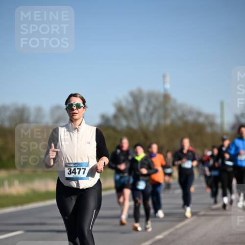 06.04.2025 - 44. Internationalen Wilhelmsburger Insellauf Dr. Thomas Lammeyer http://msf.ph/oto/7560689 06.04.2025 09:36:00 Laufen 3477 meine-sportfotos.de