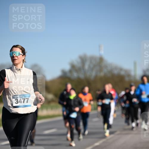 06.04.2025 - 44. Internationalen Wilhelmsburger Insellauf Dr. Thomas Lammeyer http://msf.ph/oto/7560712 06.04.2025 09:36:01 Laufen 3477 meine-sportfotos.de