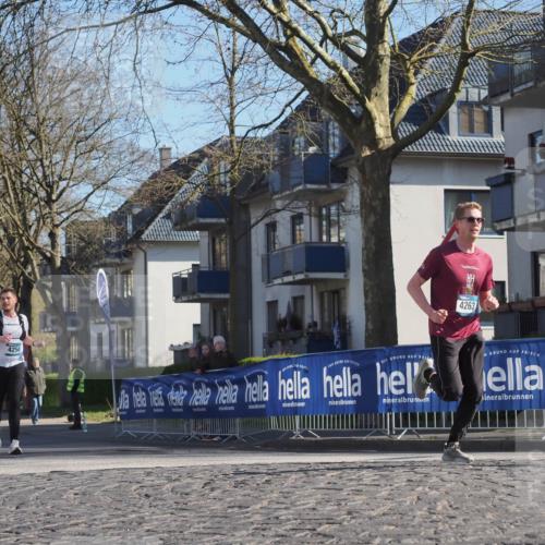 06.04.2025 - 44. Internationalen Wilhelmsburger Insellauf Luisa Fischer http://msf.ph/oto/7560741 06.04.2025 10:28:23 Ziel 4250, 4263 meine-sportfotos.de