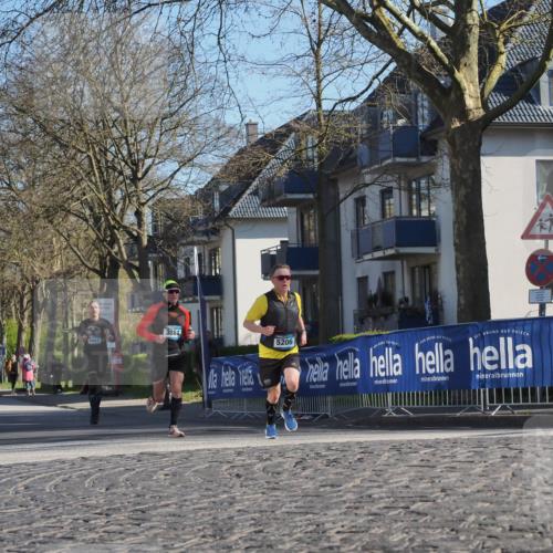 06.04.2025 - 44. Internationalen Wilhelmsburger Insellauf Luisa Fischer http://msf.ph/oto/7560782 06.04.2025 10:28:32 Ziel 3403, 3884, 5206 meine-sportfotos.de
