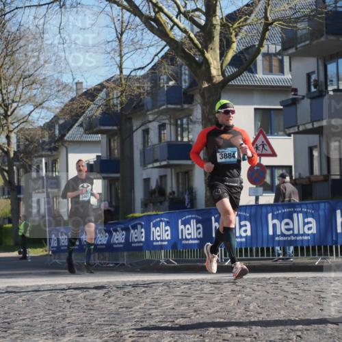 06.04.2025 - 44. Internationalen Wilhelmsburger Insellauf Luisa Fischer http://msf.ph/oto/7560839 06.04.2025 10:28:35 Ziel 3403, 3884 meine-sportfotos.de