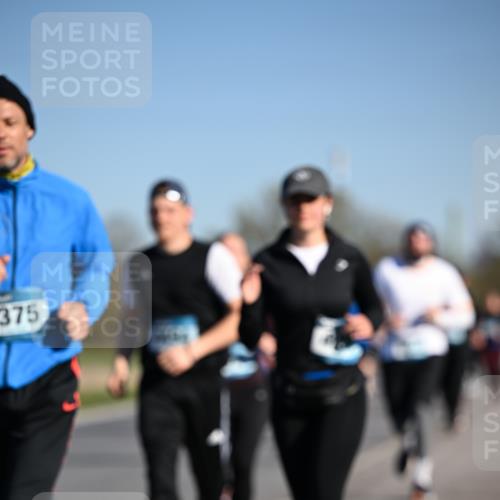 06.04.2025 - 44. Internationalen Wilhelmsburger Insellauf Dr. Thomas Lammeyer http://msf.ph/oto/7560938 06.04.2025 09:36:08 Laufen 375 meine-sportfotos.de
